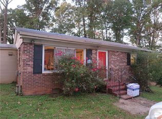 407 Holly Hill Rd, Dallas, NC 28034