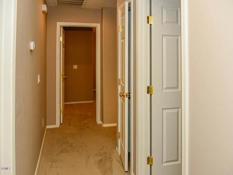 1428 E Hopkins Rd — Photo 17