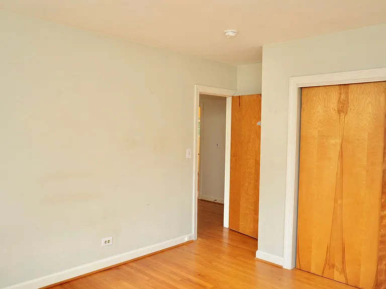 101 Bollingwood Rd. — Photo 23