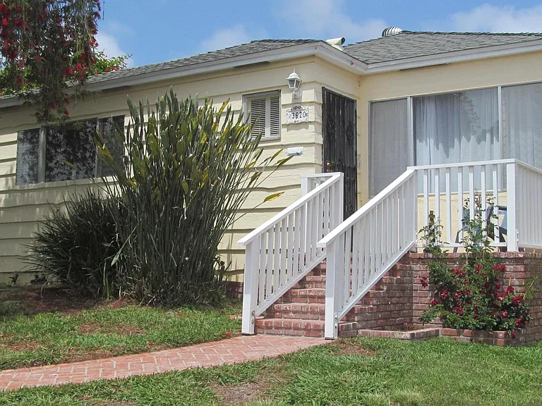 3620 Quimby St — Photo 1