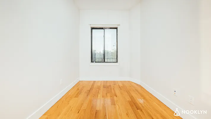 Rented by Nooklyn NYC LLC | media 17