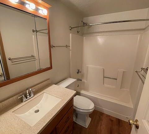 2nd image of 438 Stow Ave S #11