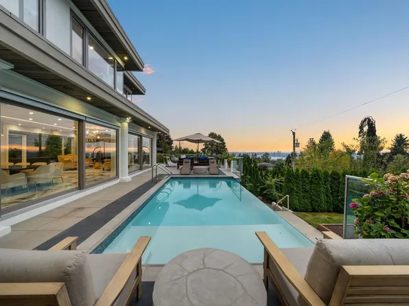 3980 Norwood Ave, North Vancouver, BC V7N 3R3