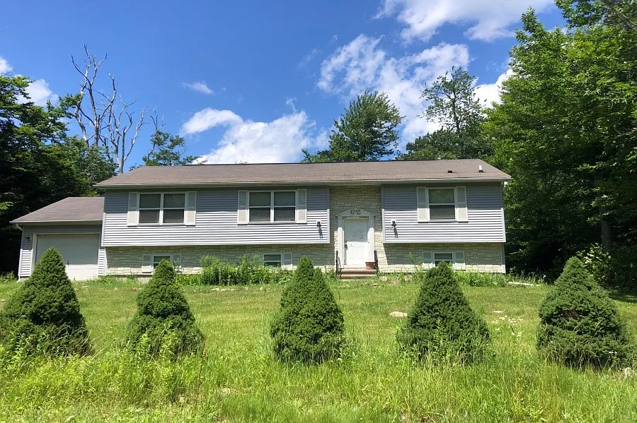 1012 Seven Nations Dr photo 1