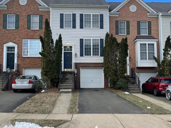 16802 Sweeney Ln, Woodbridge, VA 22191