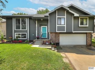 5036 S 164th St, Omaha, NE 68135