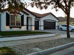 2095 Palermo Dr, Los Banos, CA 93635