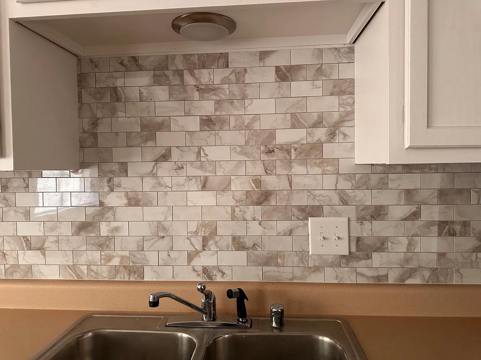 3 bed, 1250 sqft, $1,425 — Photo 3