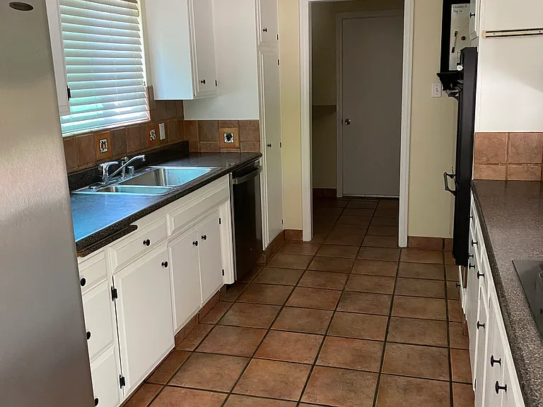 5331 Paseo Orlando — Photo 8