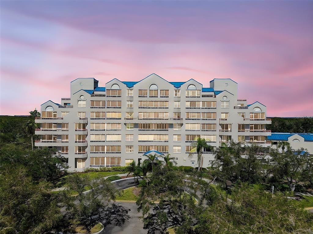 2333 Feather Sound Dr UNIT B104