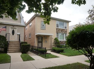 5911 W Leland Ave, Chicago, IL 60630