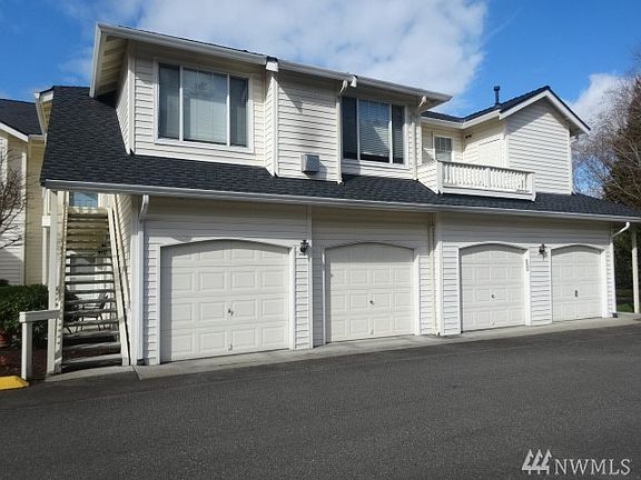 2nd image of 4704 Mill Pond Dr SE APT 207