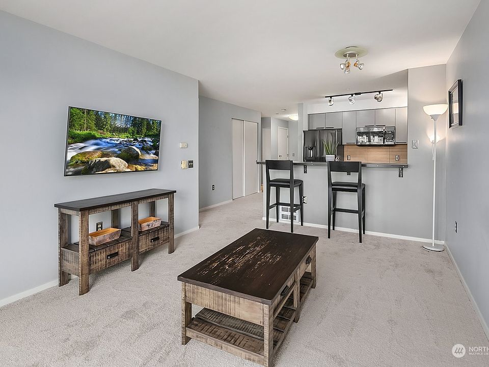 12334 31st Ave NE Seattle WA | Zillow