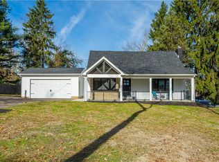 820 Old Thorn Run Rd, Coraopolis, PA 15108