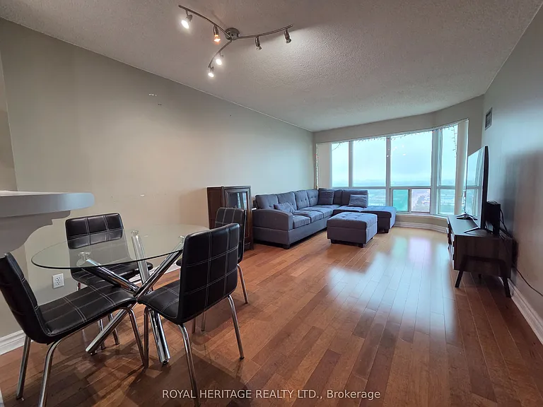 11 Lee Centre Dr #2212 — Photo 17
