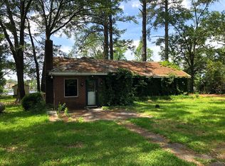 806 Madam Moores Ln, New Bern, NC 28562