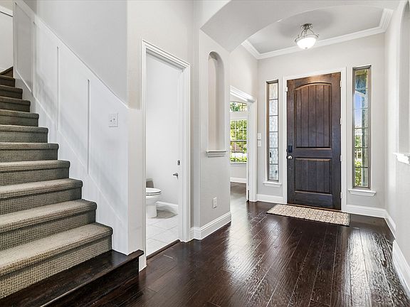 2nd image of 1742 Amalfi Dr