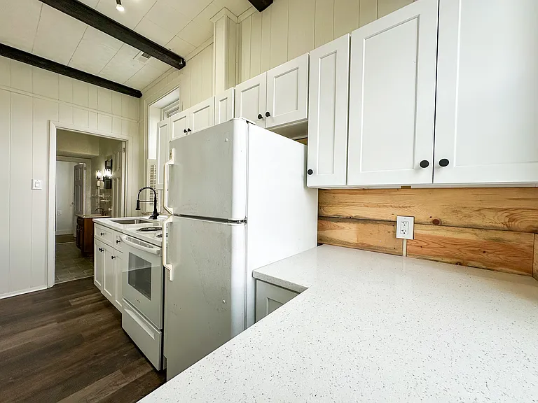 459 Cherry St #2 — Photo 7