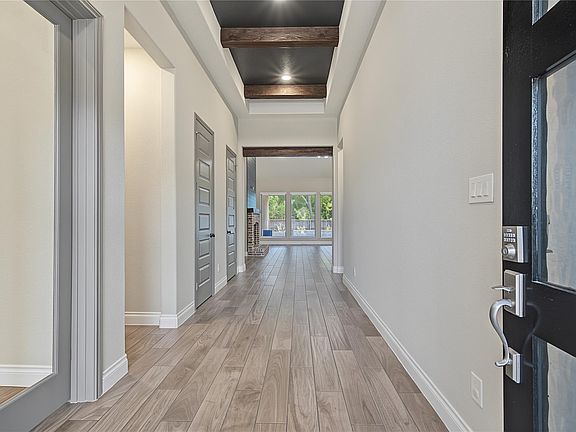 4th image of 30414 Wild Garden Way Ct