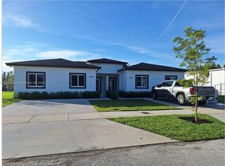 12080 & 12090 SW 213th St, Miami, FL 33177