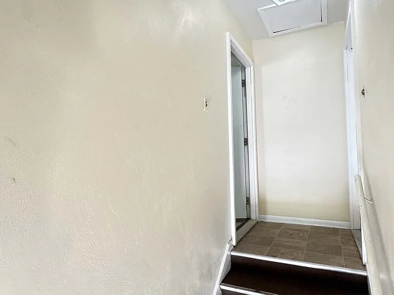 312 Ashlawn Dr #6 — Photo 14