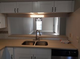 6581 Wellington Sq, Norcross, GA 30093