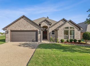 7301 Prestwick Ter, Benbrook, TX 76126