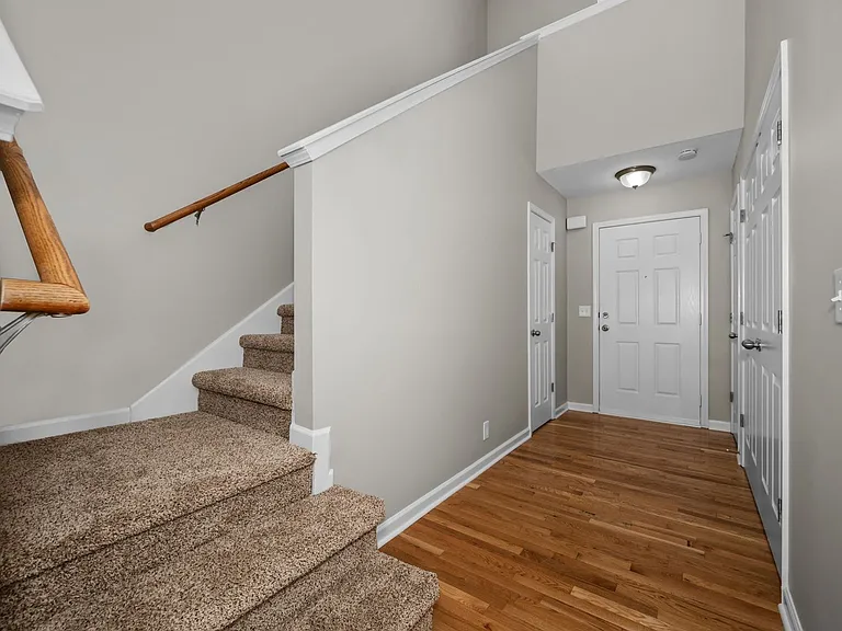 113 Lancaster Gate Pl — Photo 7