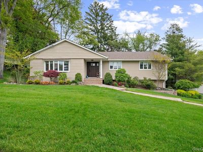 6 Long Ridge Road, Plainview, NY, 11803