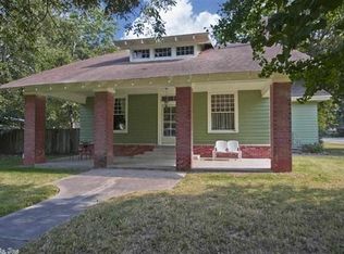 504 E Saint John St, England, AR 72046