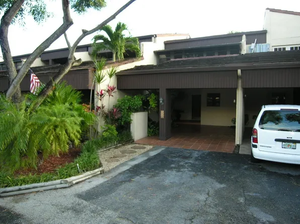 3865 Estepona Ave #6-9, Doral, FL 33178