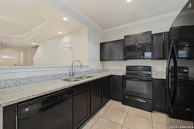 3 bed, 2.5 bath, 2606 sqft, $1,195 — Photo 4