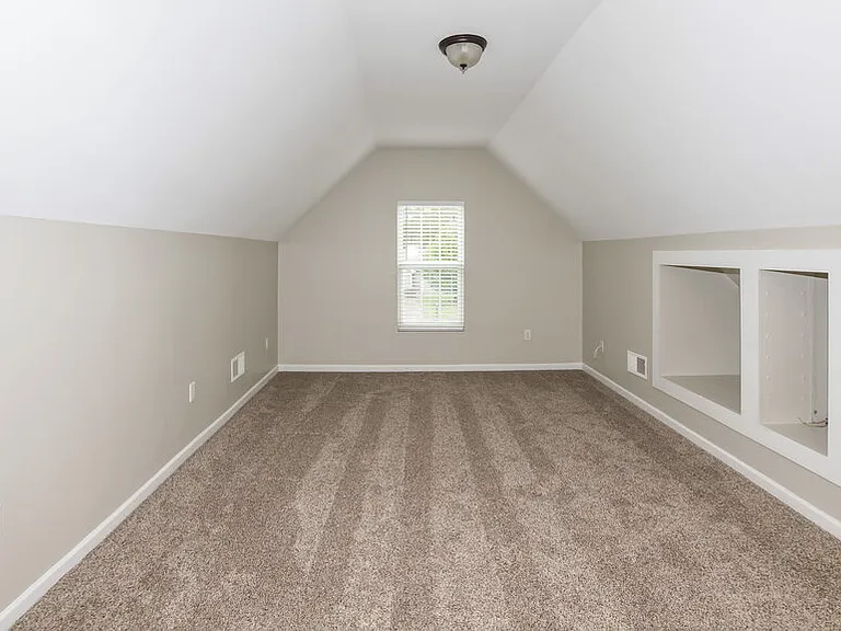 10013 Green Hedge Ave — Photo 12