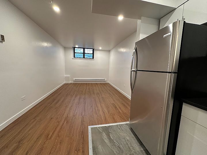 1st image of 12-10 Astoria Park S #L3