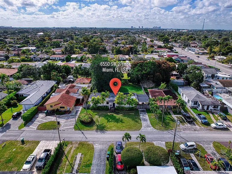 6550 SW 27th St — Photo 11