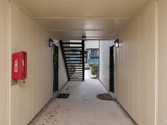 4th image of 2299 Scenic Hwy APT E2