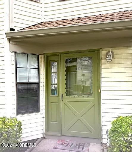 401 Sunshine Ct #401