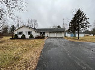5646 N Rogers Hwy, Tecumseh, MI 49286