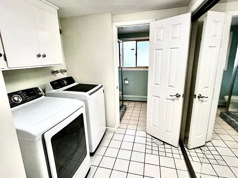 306 E Curling Dr — Photo 52