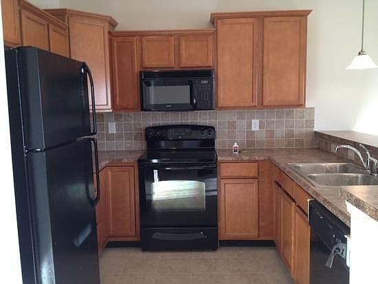 2nd image of 4309 Evangeline Ln #4309
