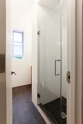 Rented by Pink Stone Realty LLC | media 19