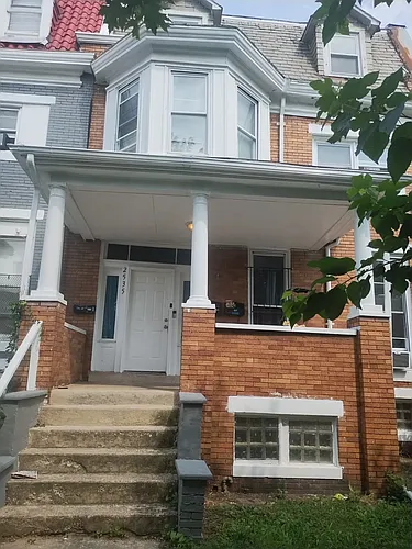 2535 Brookfield Ave #3 Photo 1 2535 Brookfield Ave #3 Photo 1
