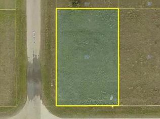 3814 10th St W, Lehigh Acres, FL 33971