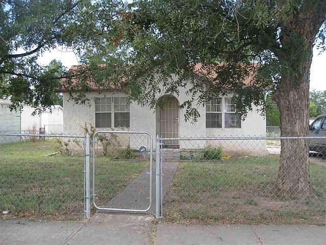 1st image of 610 Alvarado St
