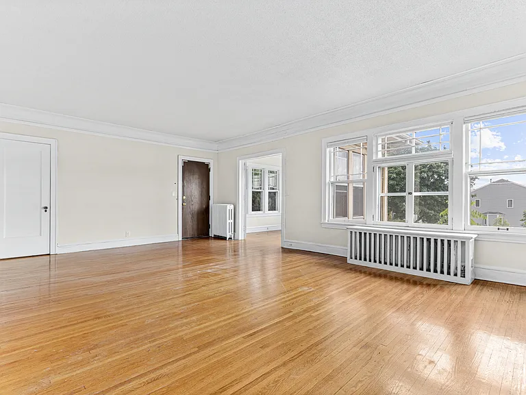 2450 Blaisdell Ave S #2 — Photo 10