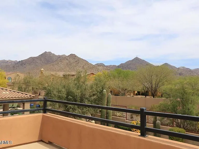 10121 E Ridgerunner Dr — Photo 36
