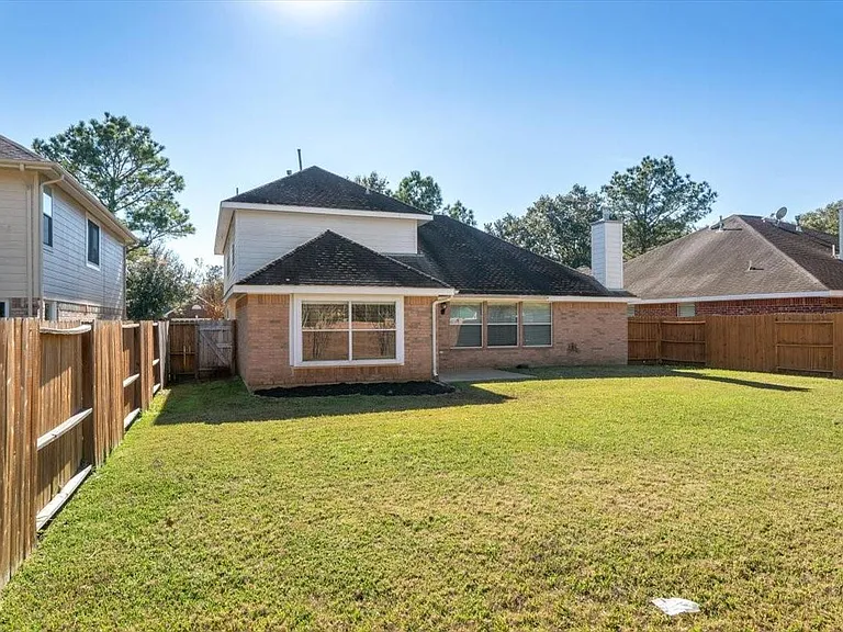 20518 Indian Grove Ln — Photo 22