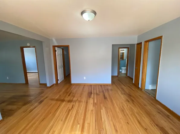 468 Avenue A image 9 of 27