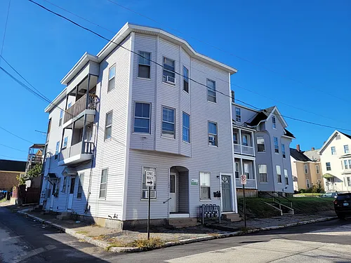 323 Dubuque St & 142-146 Wayne St Photo 1