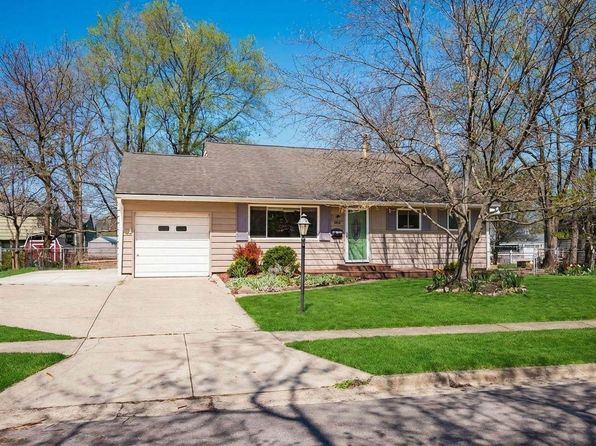 880 Faculty Dr